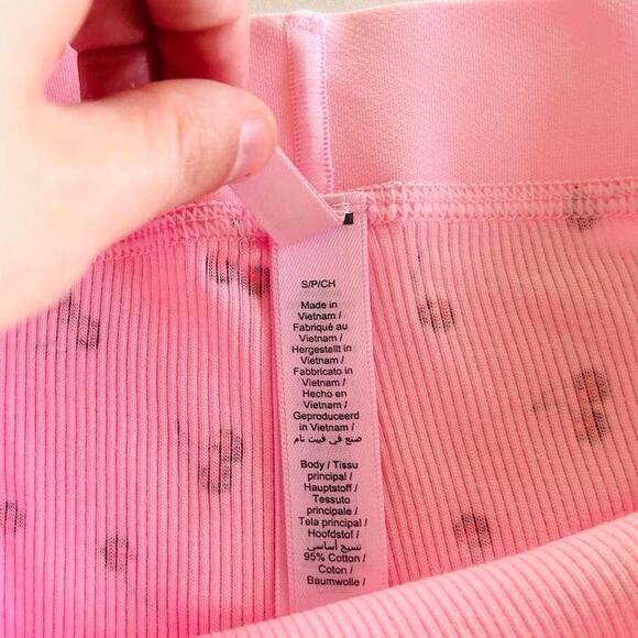 NWOT Skims Cotton Rib Shorts - Picture 4 of 4